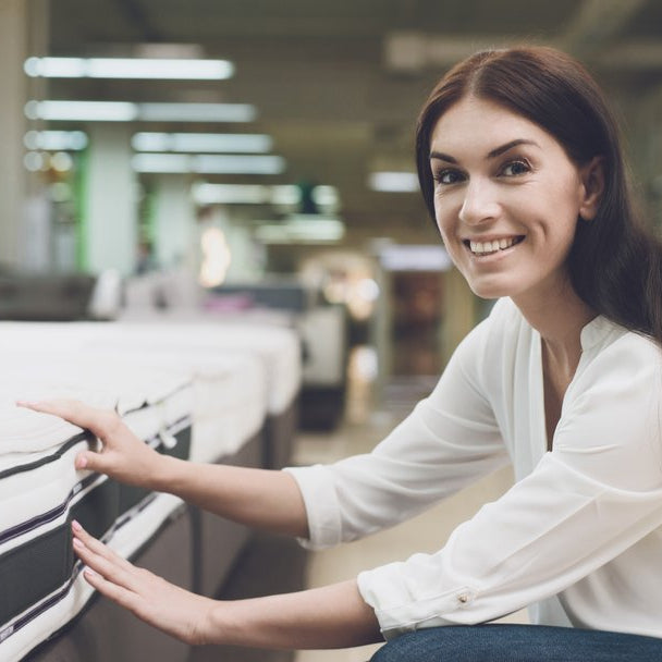 Why Visiting Our Showroom is Better than Buying a Mattress Online