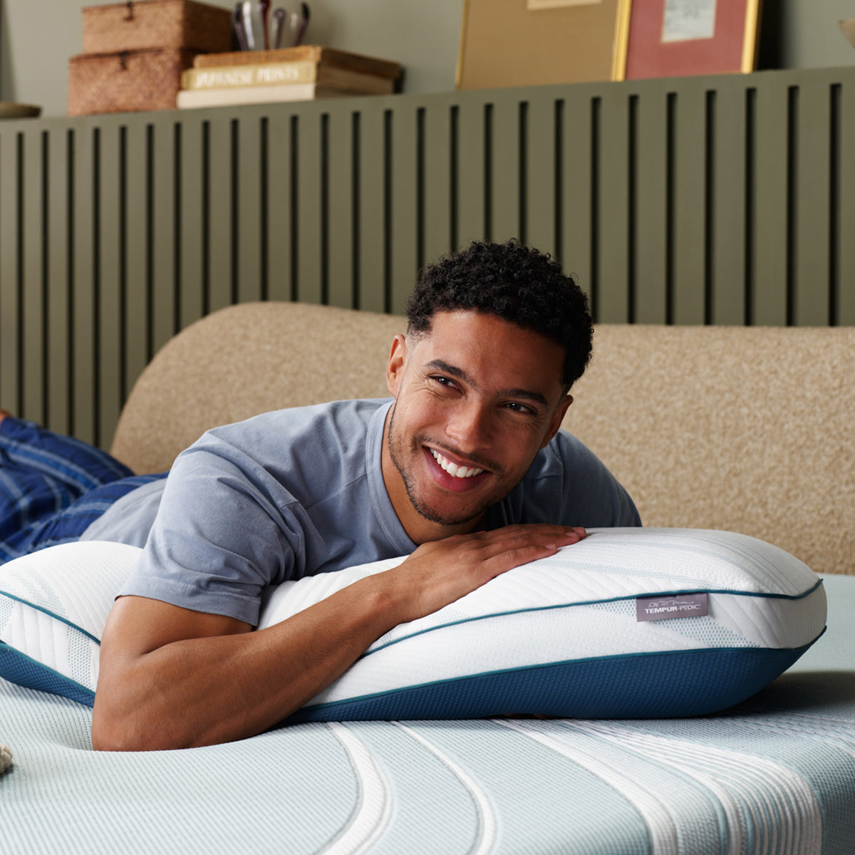 Tempur-Pedic® TEMPUR-Adapt® ProHi Pillow — mattress360